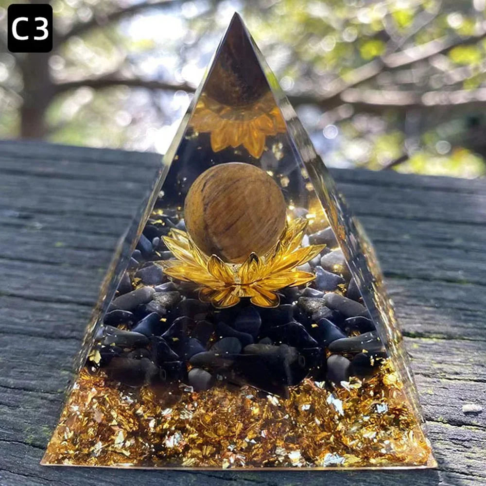 Energy Pyramid Orgonite – CrystalFlow™