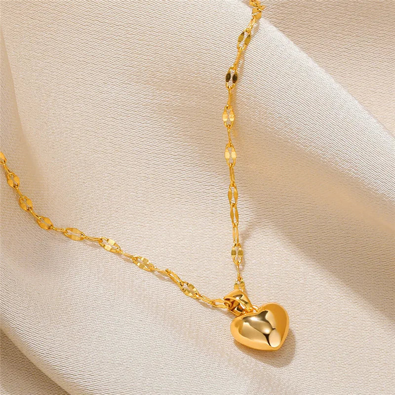 Heart Pendant Necklace – Amoria™