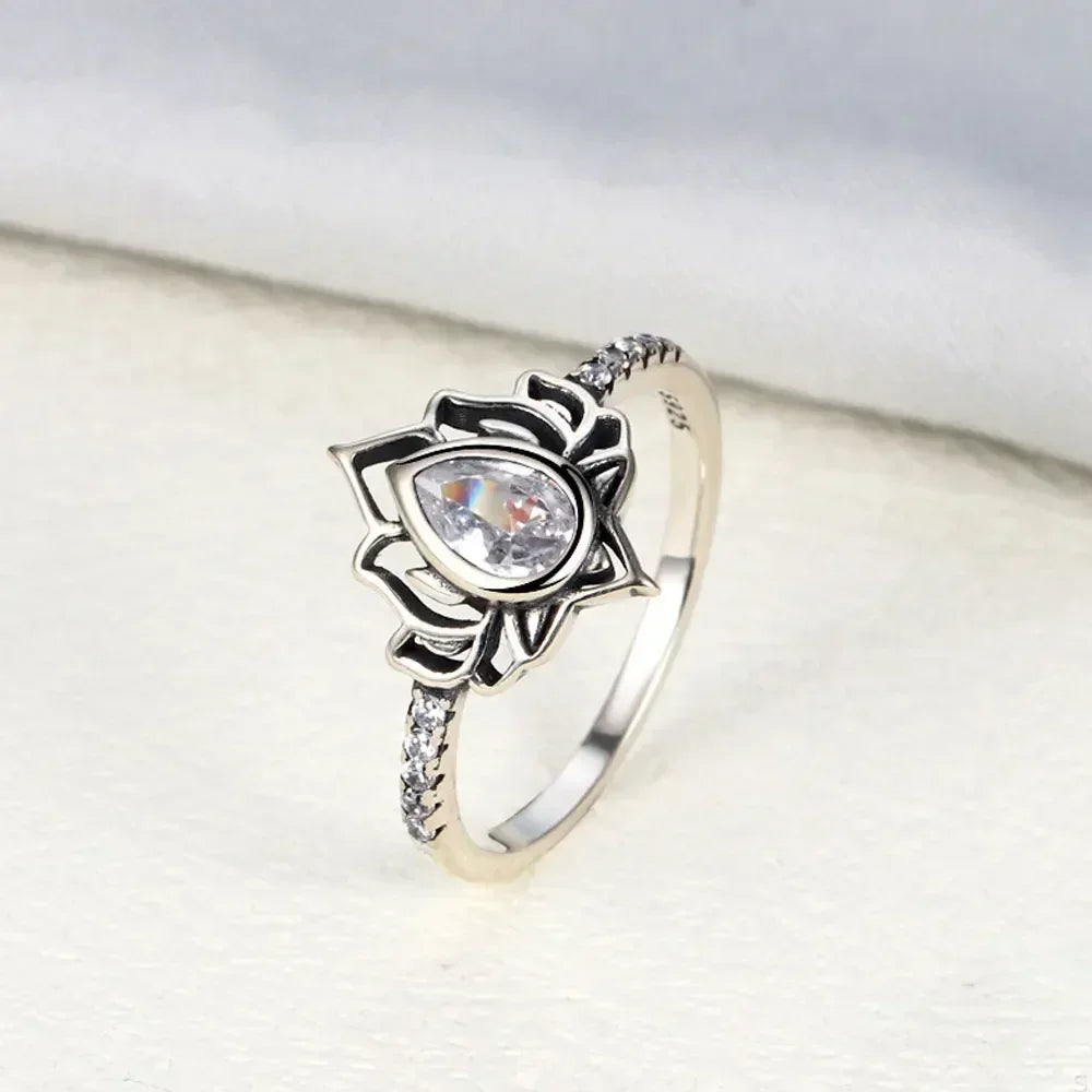 Vintage Lotus Adjustable Ring – LotusBloom™