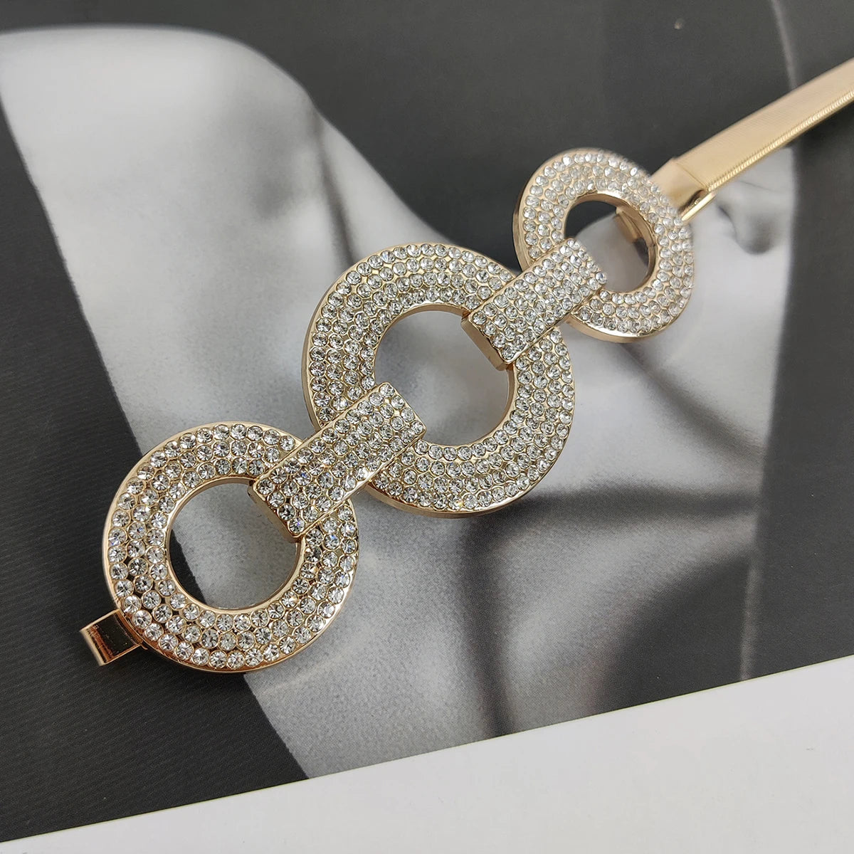 Elastic Rhinestone Chain Belt – GlimmerGold™