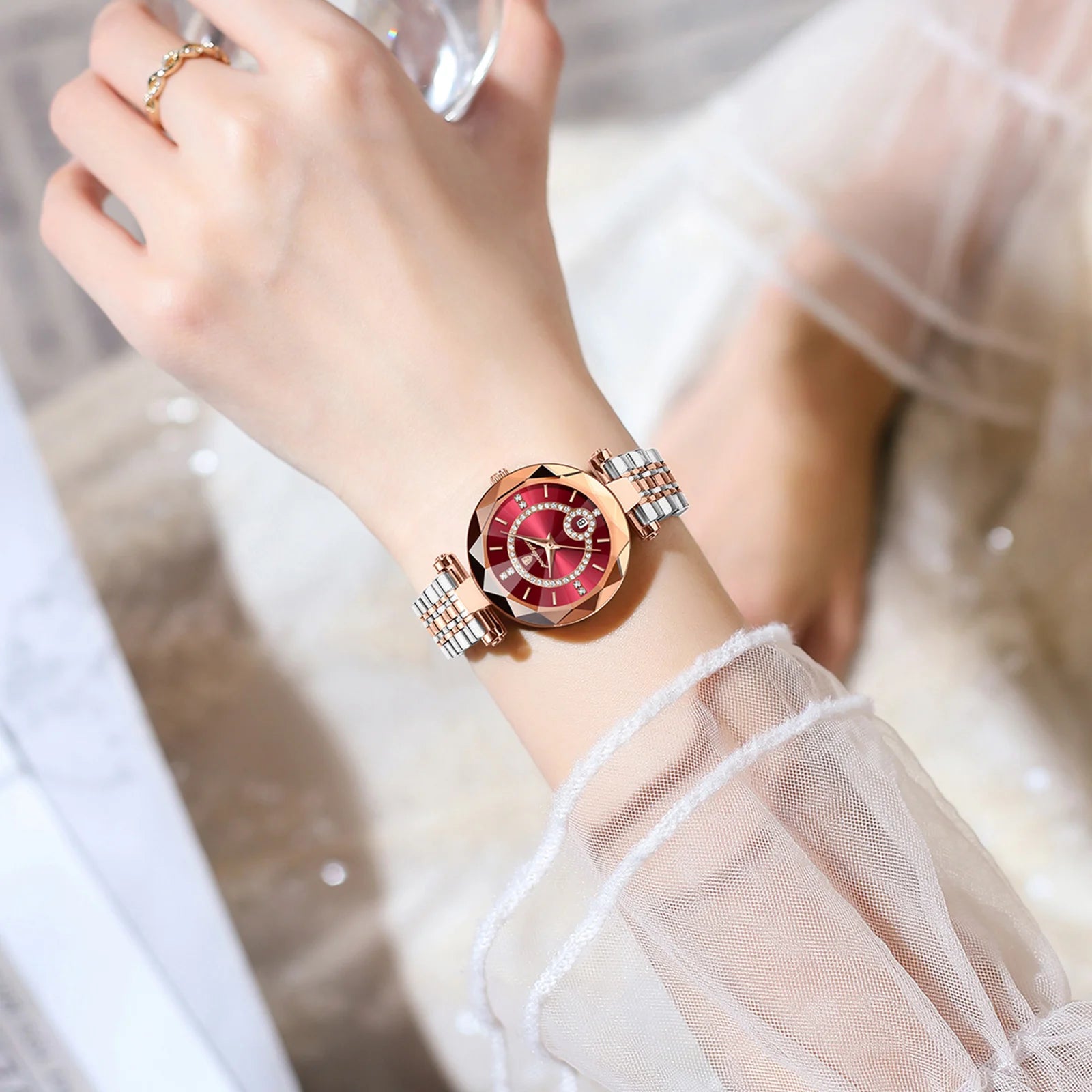 Diamond Quartz Watch – Poedar Luxe™