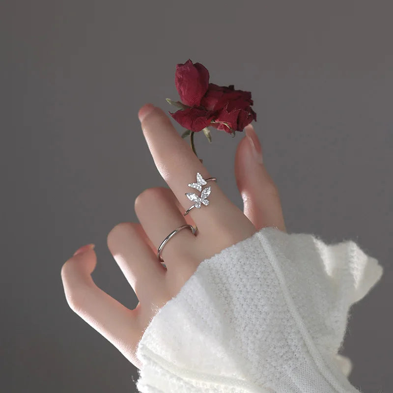 FlutterGleam™ – Sterling Silver Butterfly Ring