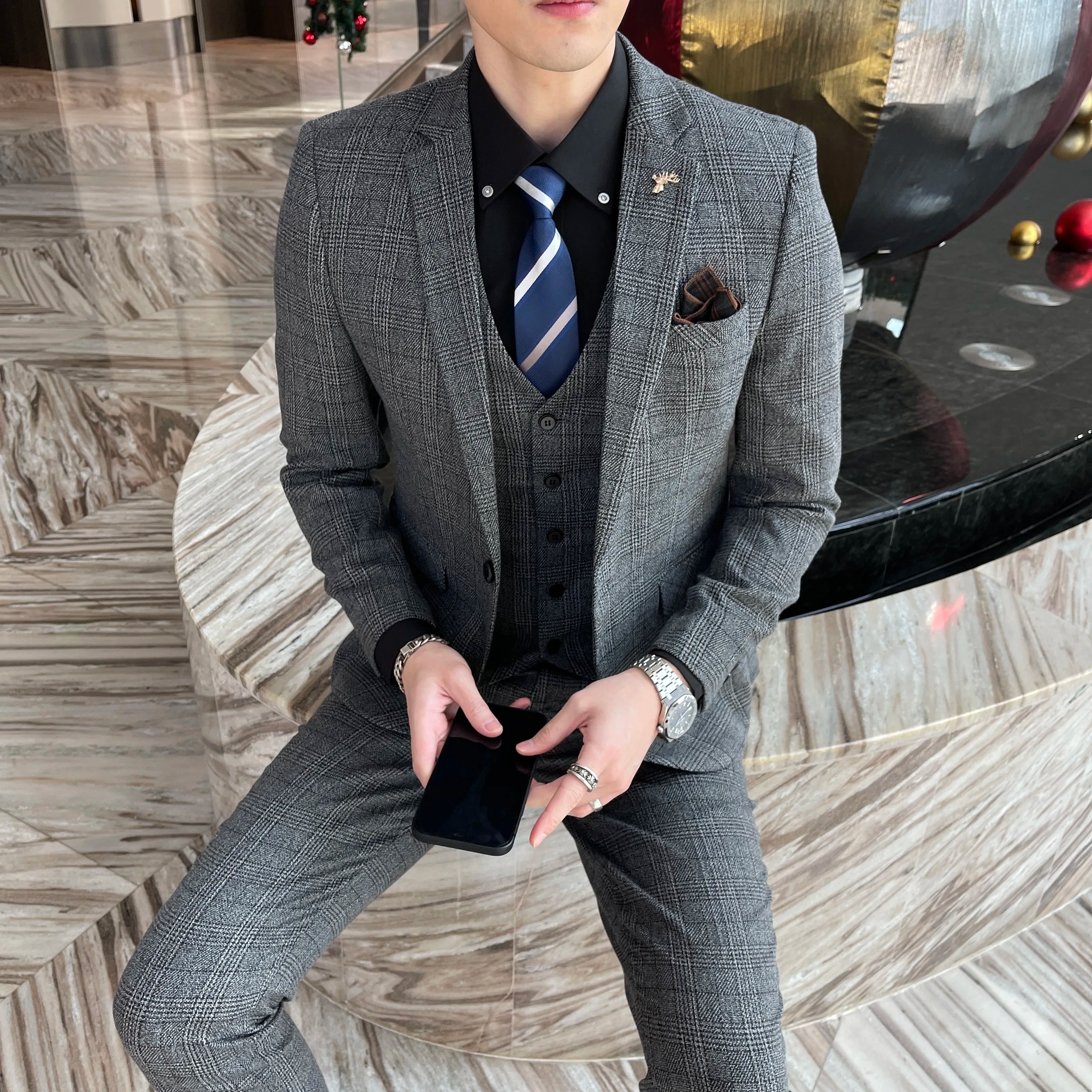 Kensington Suit – Regalia™
