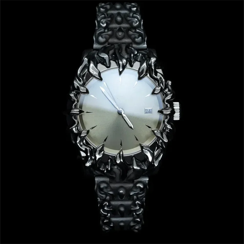 Retro Claw Watch – ObsidianClaw™