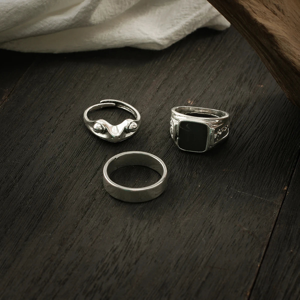 Gothic Punk Ring Set – DarkCore™