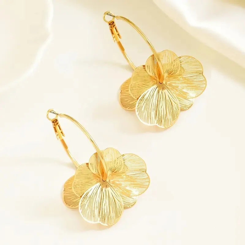 Vintage Bloom Hoops – Eloria™