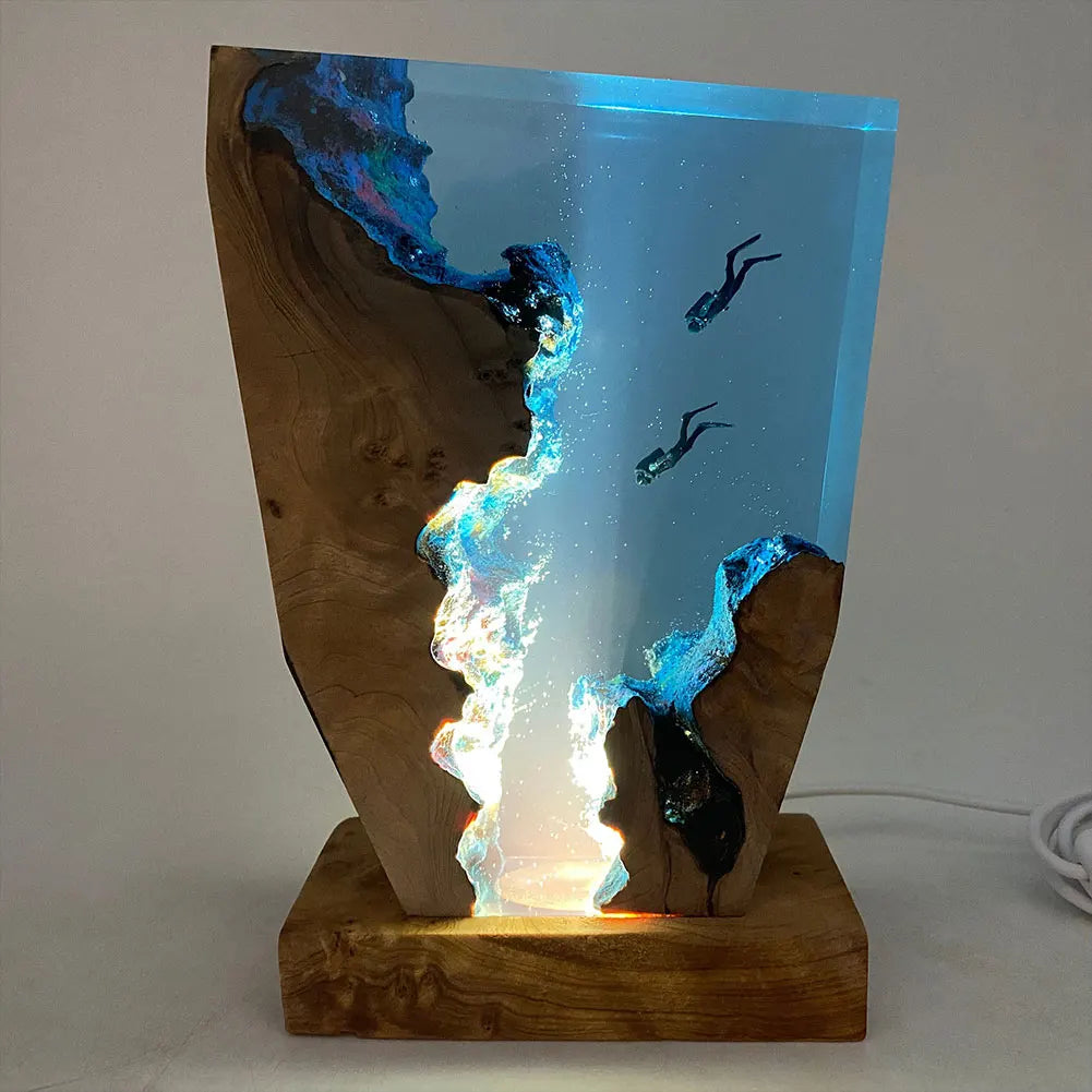 Deep Sea Diver Resin Table Lamp – Seabed Explorer™