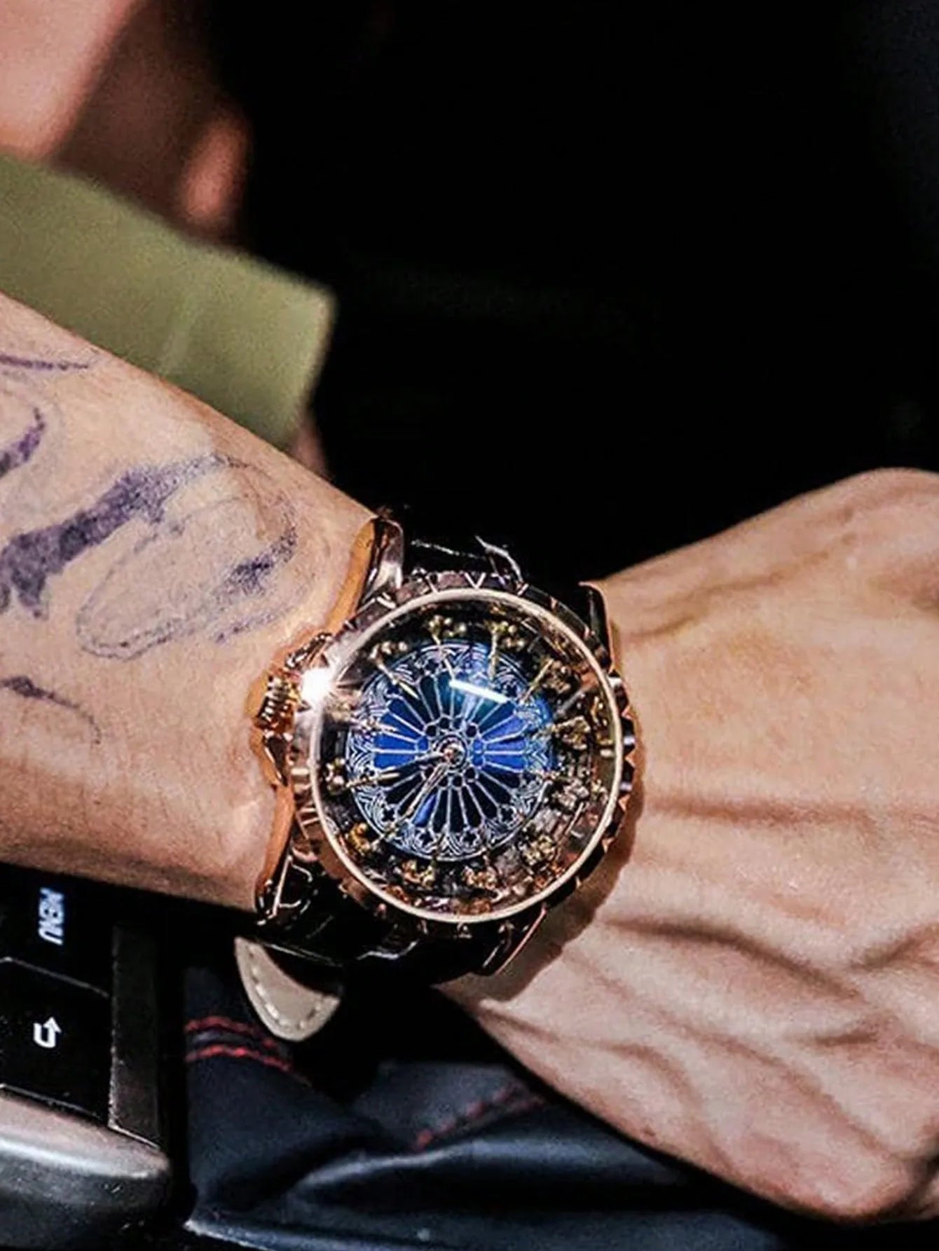 Sporty Quartz Watch – TitanSport™