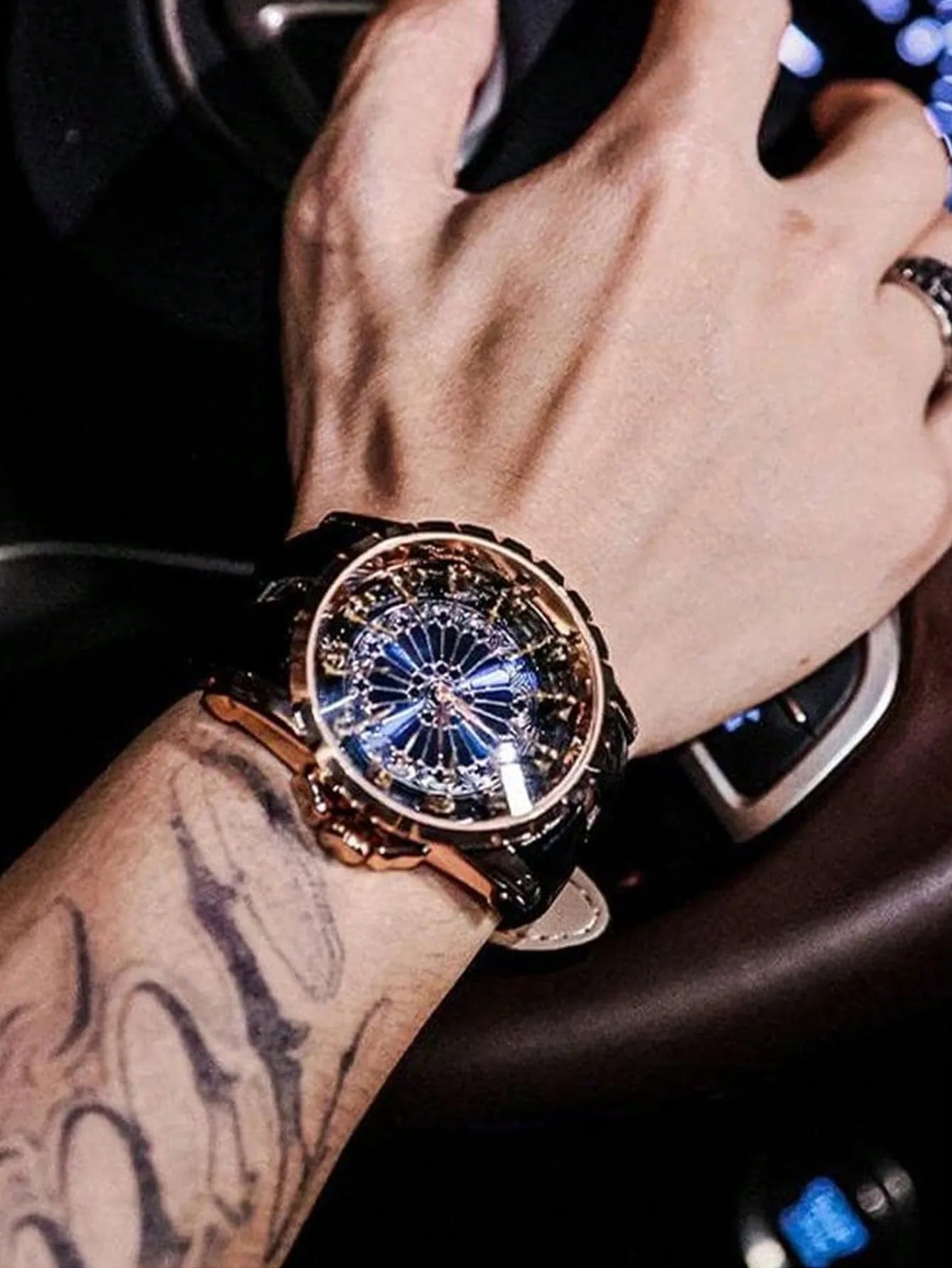 Sporty Quartz Watch – TitanSport™
